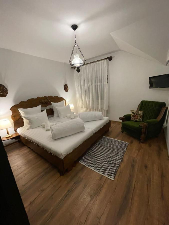 Apartament Yannis Apartment Alba Iulia Exterior photo